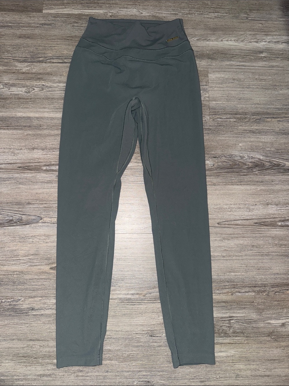 Gymshark High-Waist Leggings in olive green